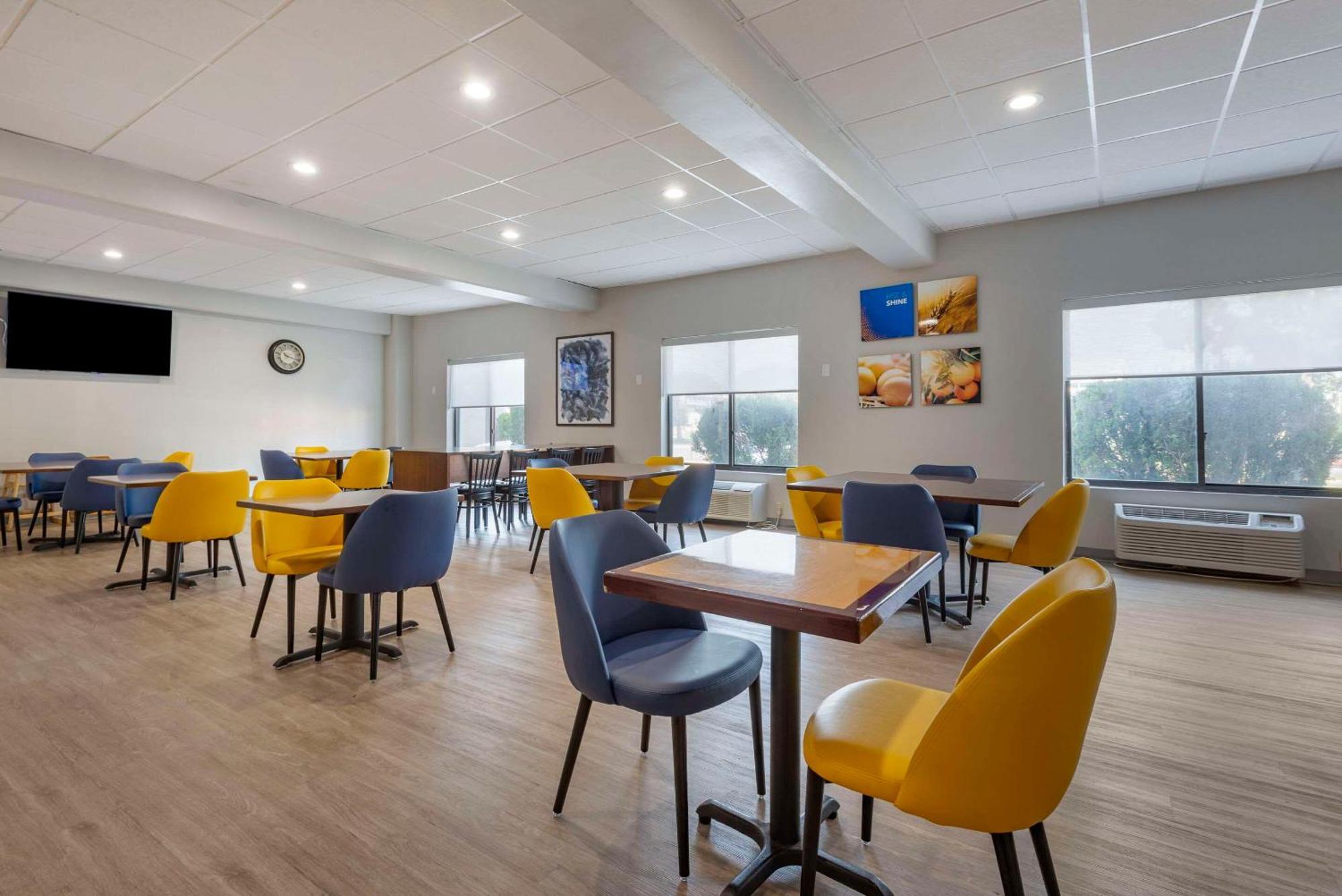 Comfort Inn Philadelphia International Airport West Chester Esterno foto