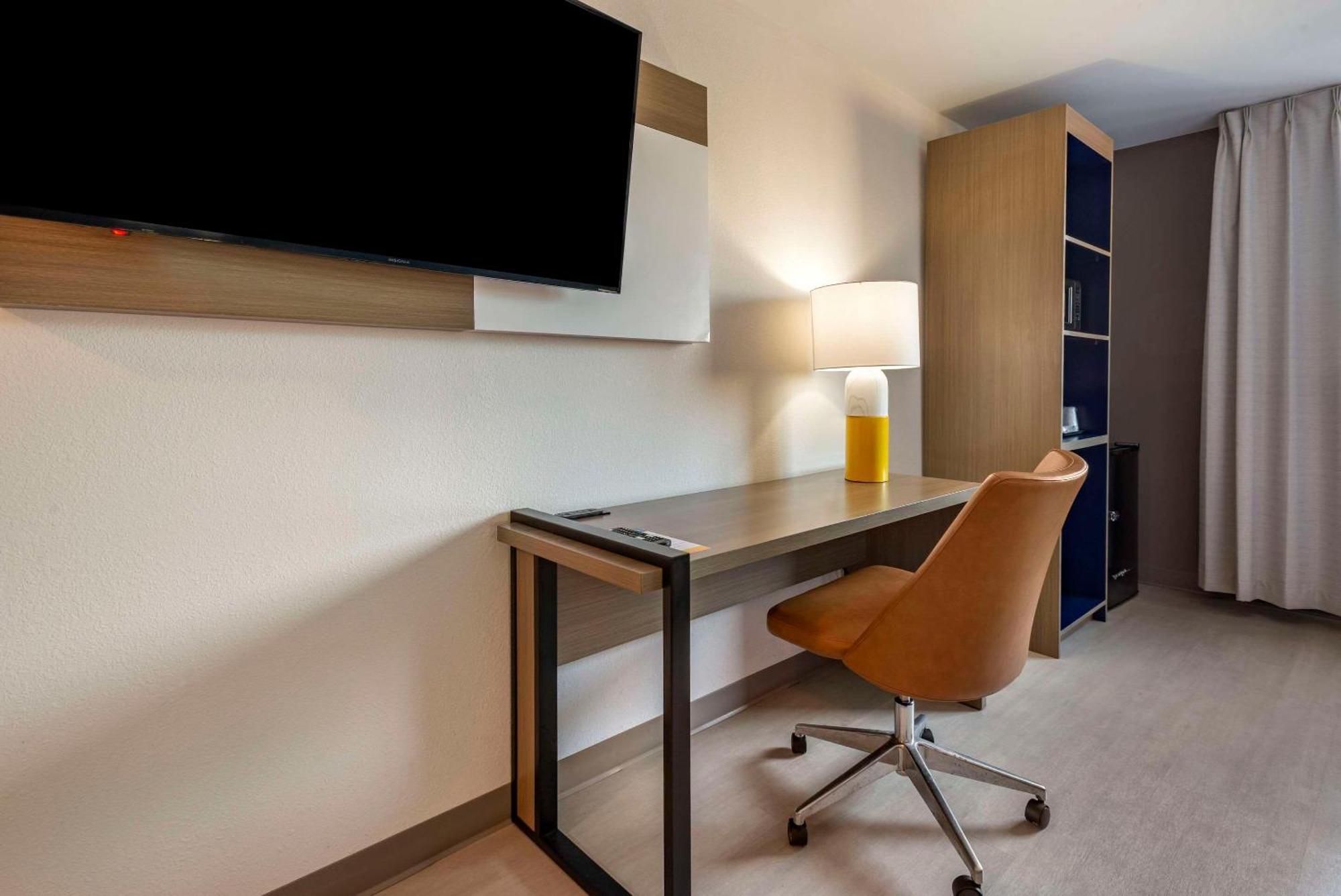 Comfort Inn Philadelphia International Airport West Chester Esterno foto