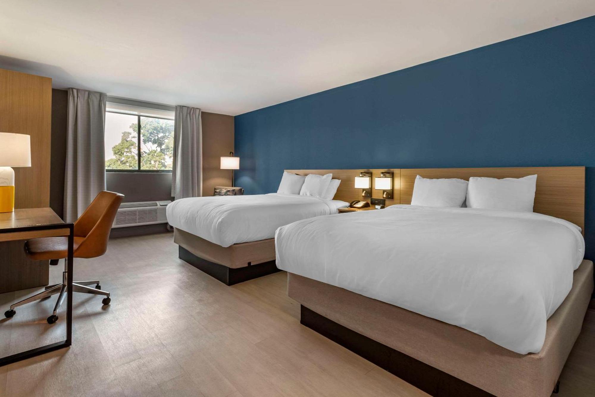 Comfort Inn Philadelphia International Airport West Chester Esterno foto